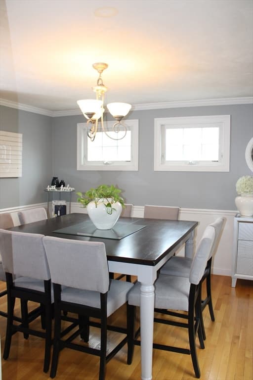5 Maple Leaf Dr photo 4