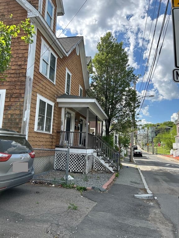 5 Valentine St #5