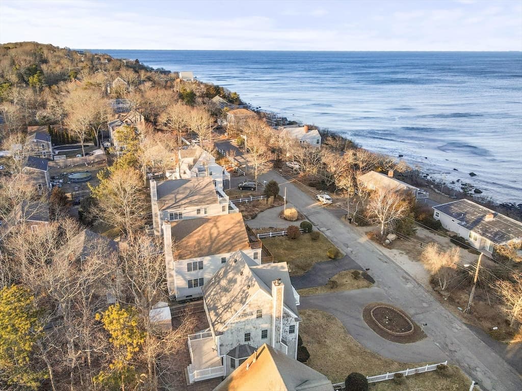 109 Shore Drive photo 5
