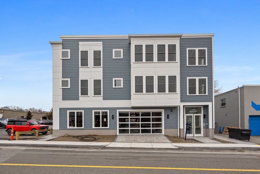 404 Lowell Street #1