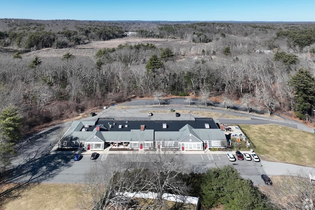 256 Georgetown Rd photo 3