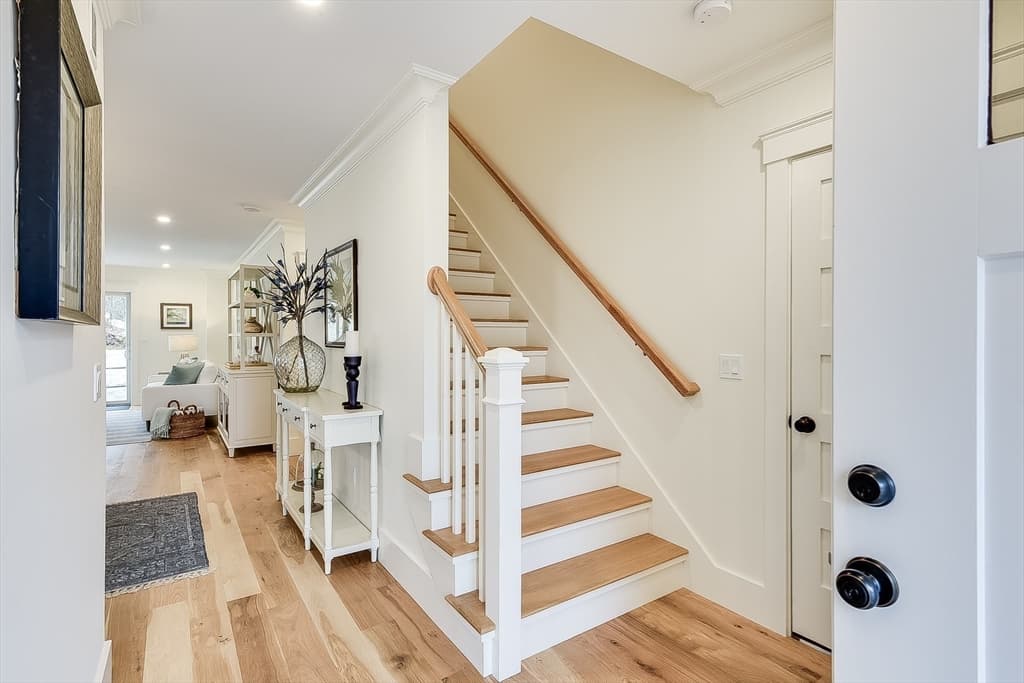 213 N Falmouth Hwy #3B photo 5