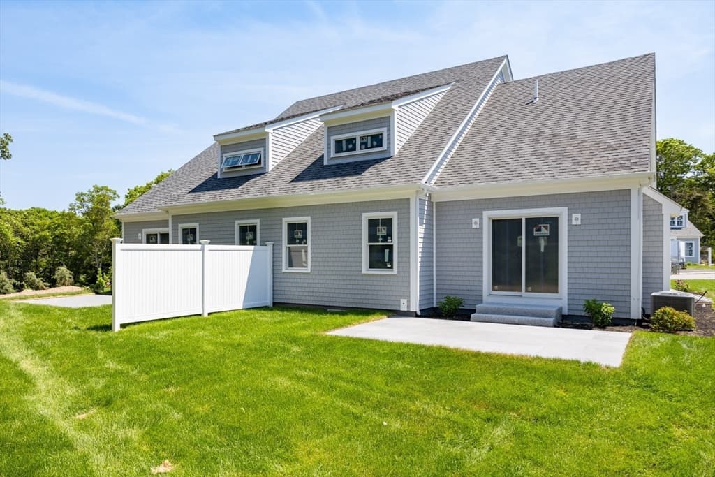 213 N Falmouth Hwy #3B photo 4