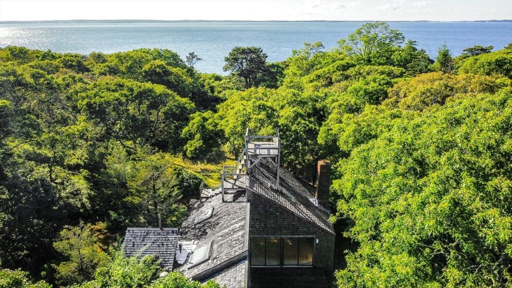 26 Chappaquiddick