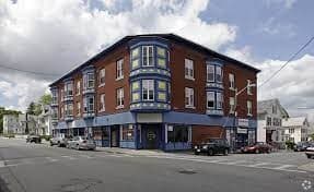 337 Westford St