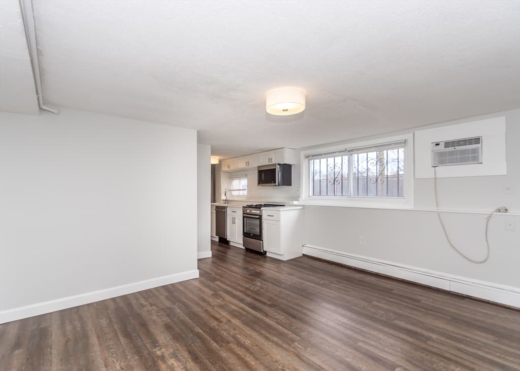 46 Bolton Street #2 photo 2