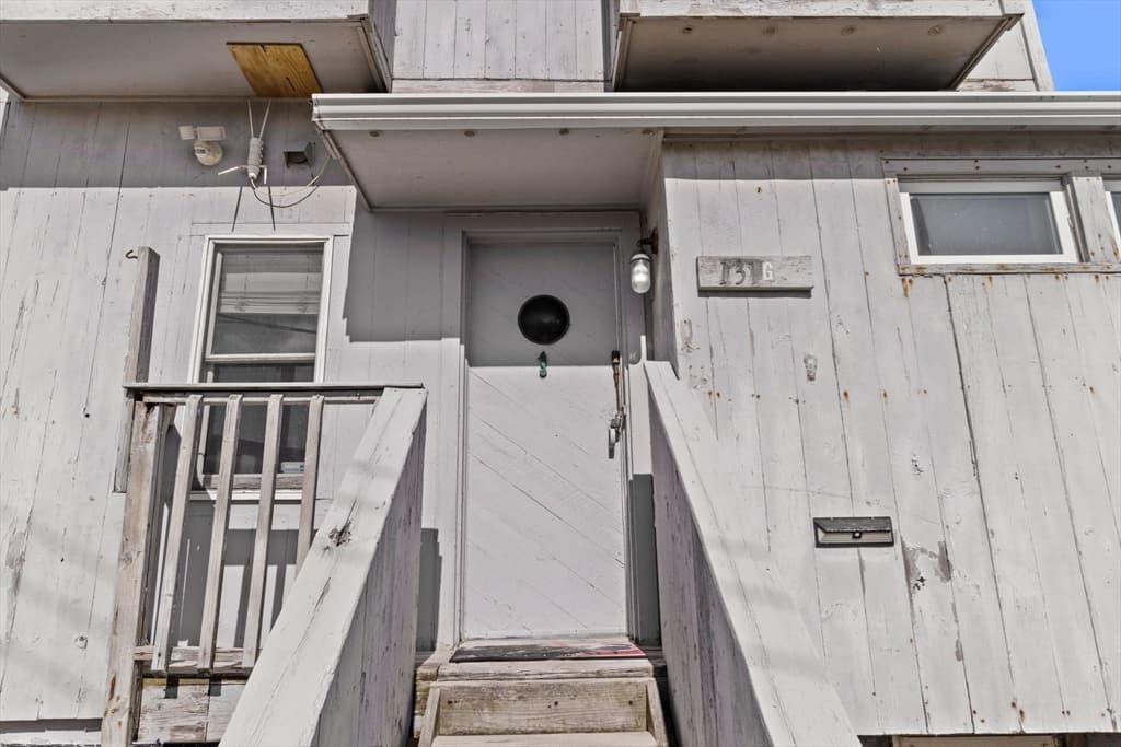 131 G Taylor Avenue photo 4