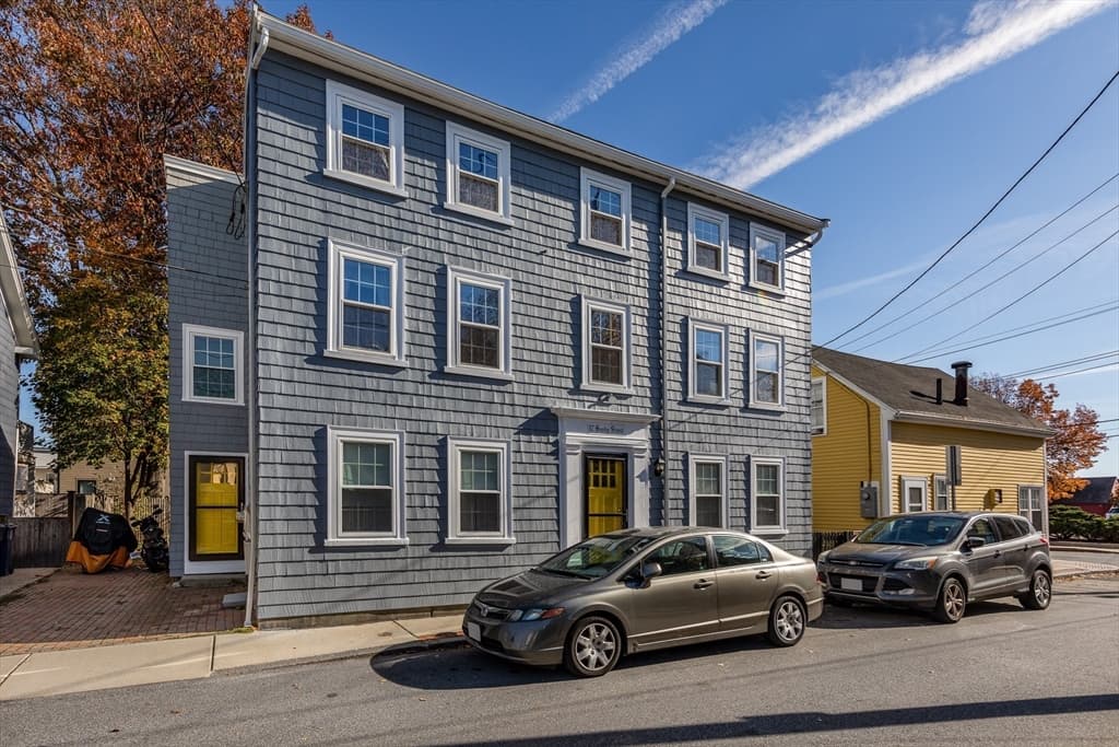 17 Hardy Street #1