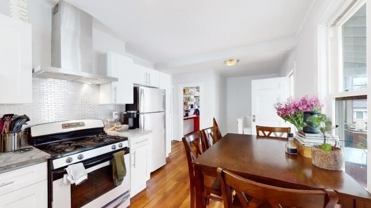 243 Summer St #2