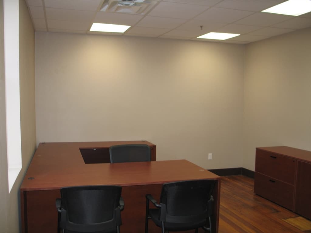 521 Mt. Hope St #207 photo 3