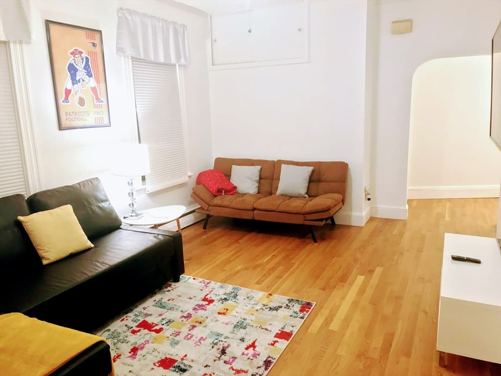 12 Riverdale St #12 photo 4