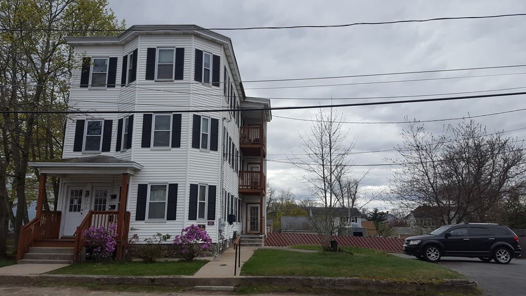 17 Delmont Avenue #17