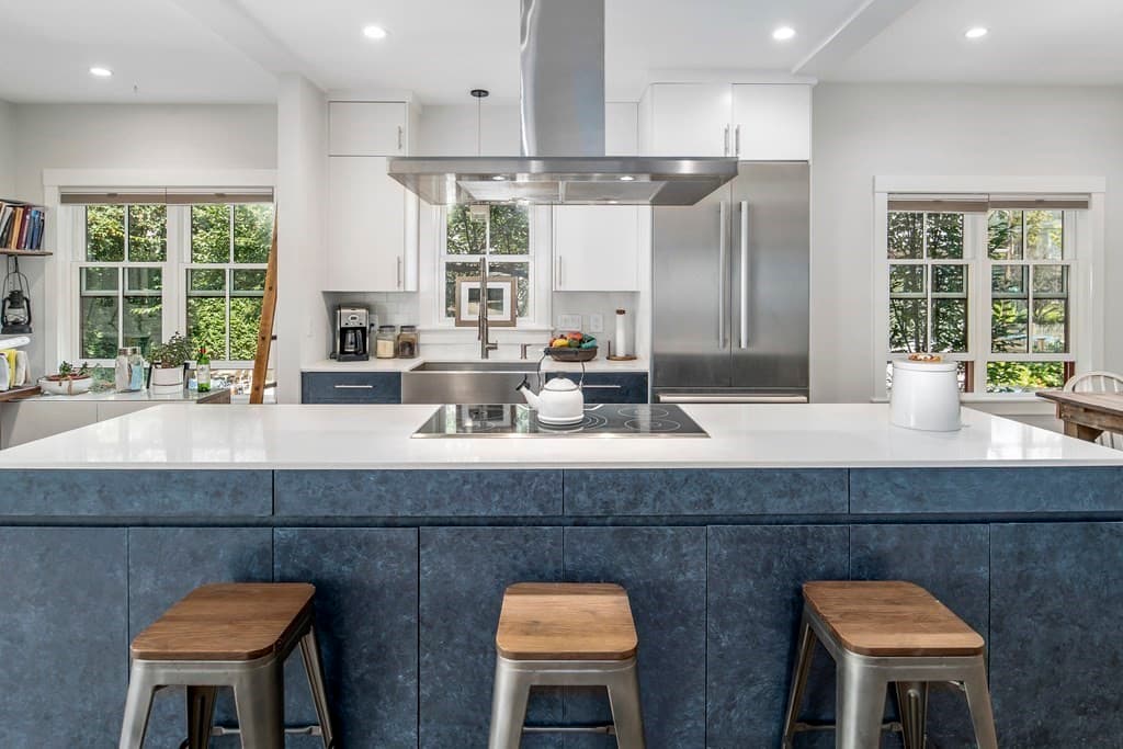 11 Ellsworth Ave #1A