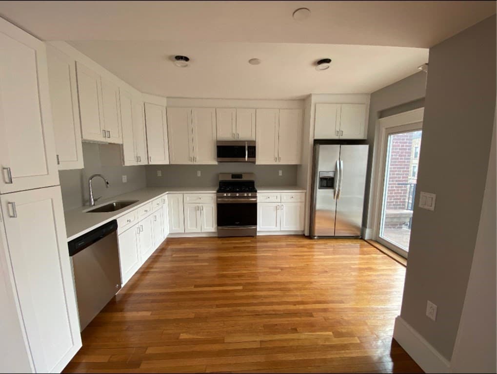 190 Kelton St #2 photo 2