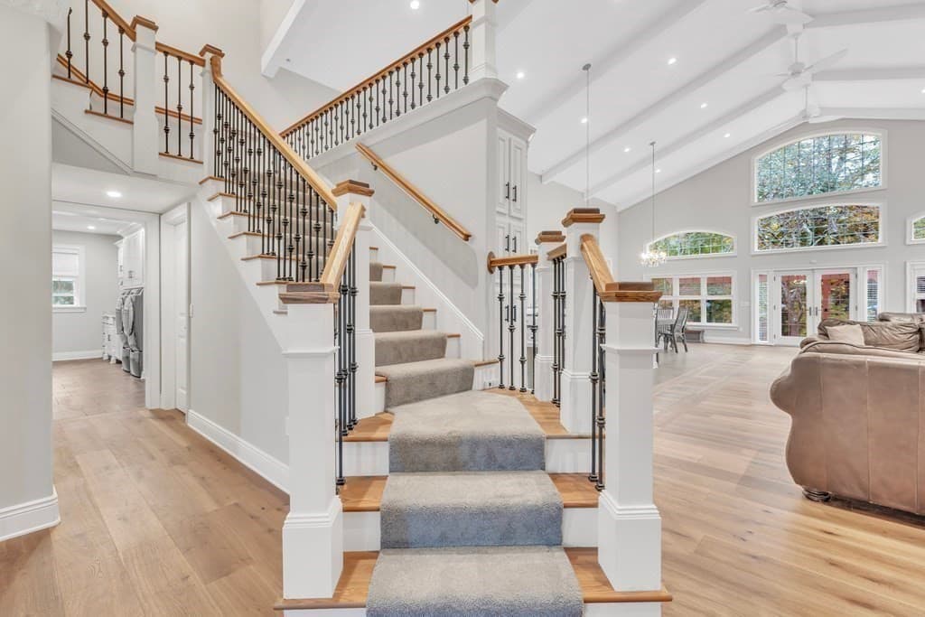 8 Fitch Farm Way photo 4