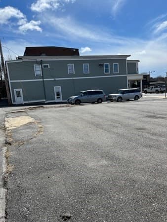 63 Main St
