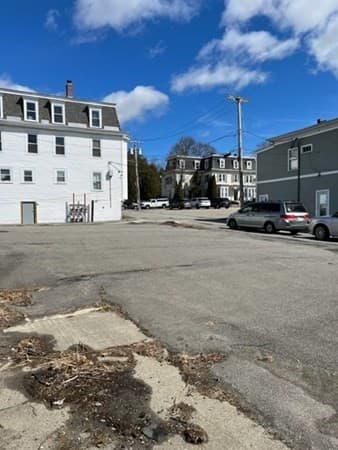 63 Main St photo 4