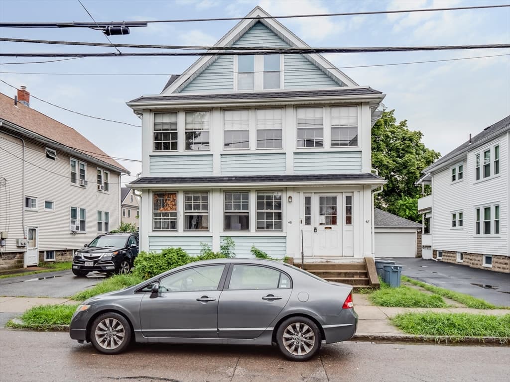 48 Cleveland St #2