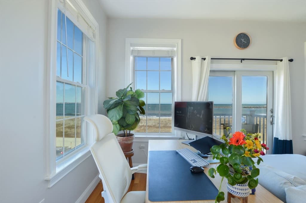 148 Winthrop Shore Dr #5 photo 2