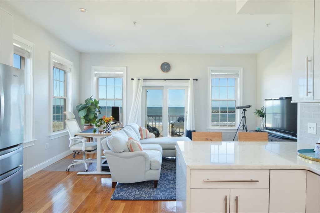 148 Winthrop Shore Dr #5 photo 5