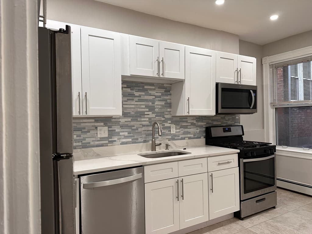 129 Harrisoff Street #3