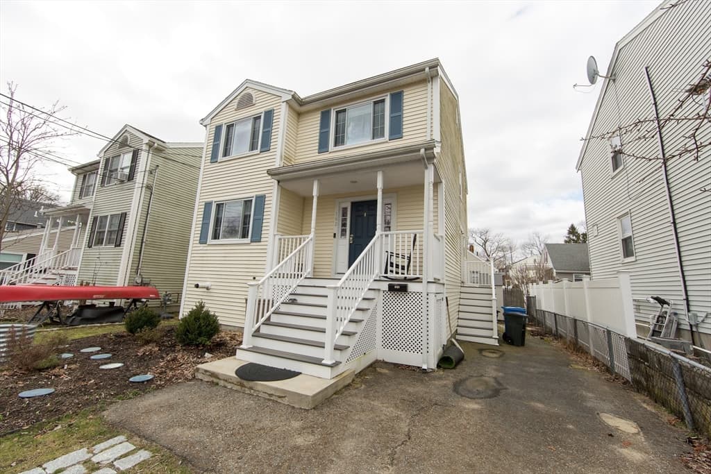 162 Lakeview Ave photo 2