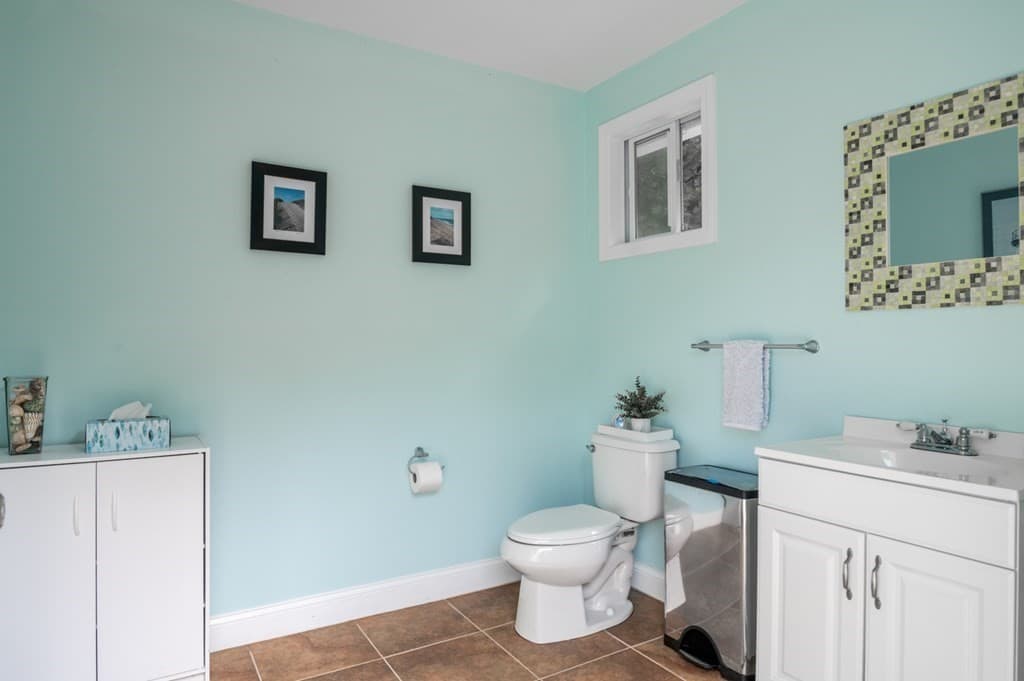 29 Coppermine Rd photo 5