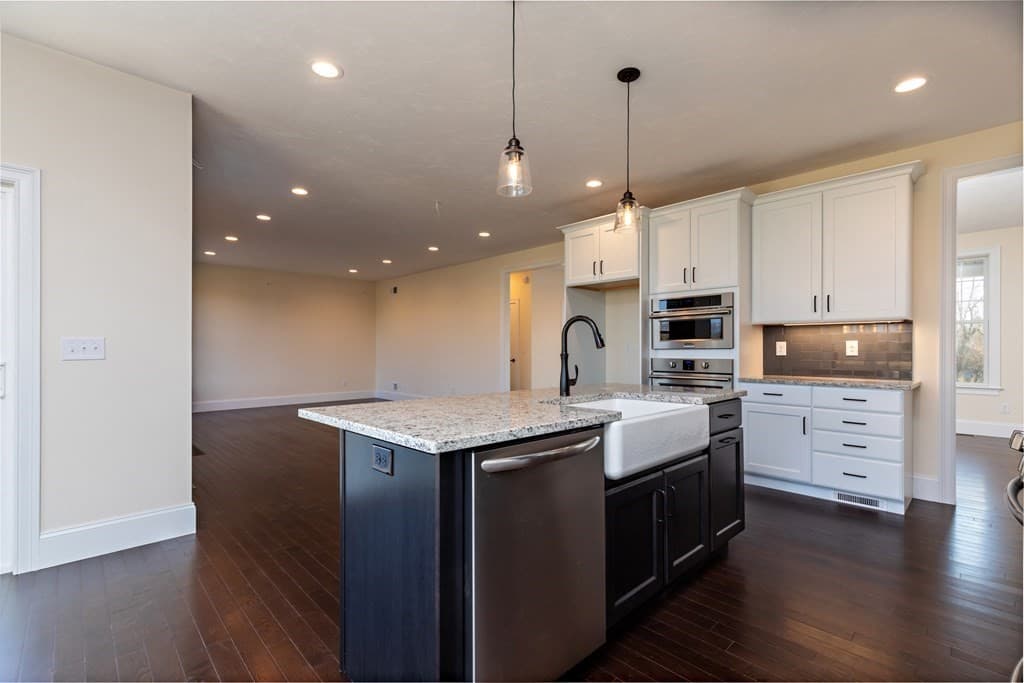 Lot 126 Pratt Avenue photo 3