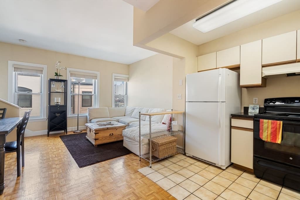 416 Commonwealth Ave #710 photo 3