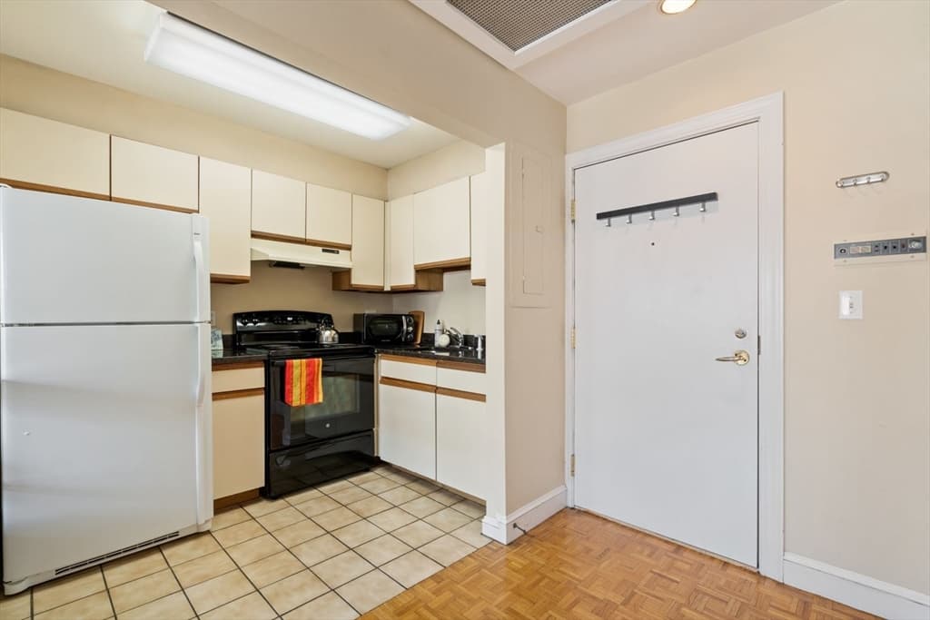 416 Commonwealth Ave #710 photo 5