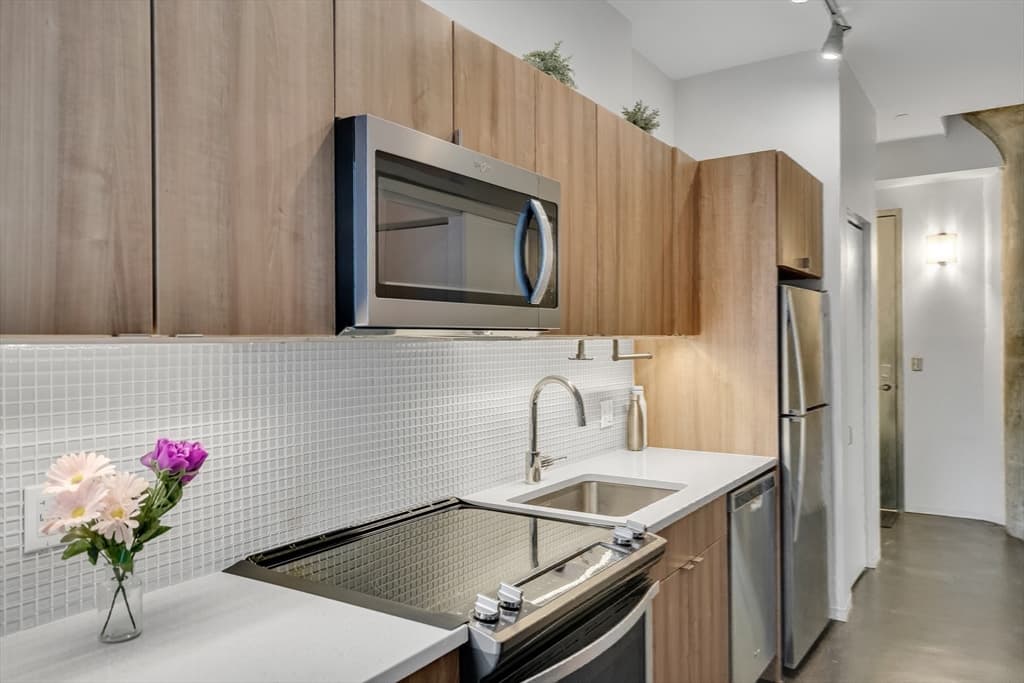 9 Medford St #206 photo 5