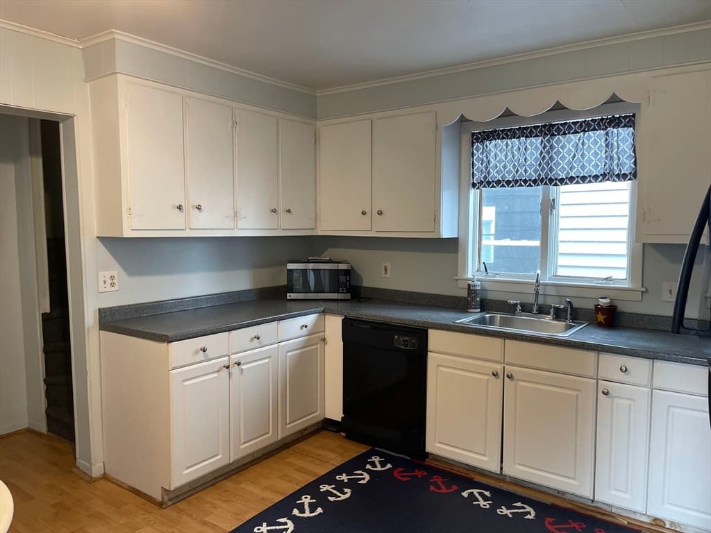 11 Amy St