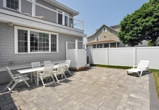74 Samoset Ave - August Rental photo 3