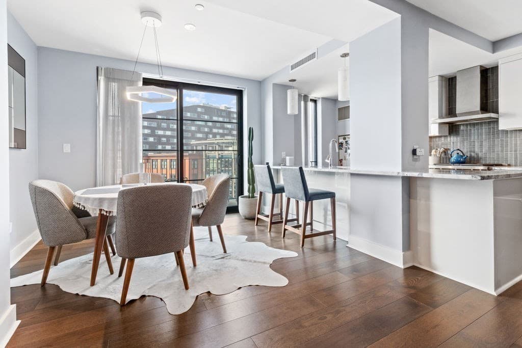 14 West Broadway #607 photo 5