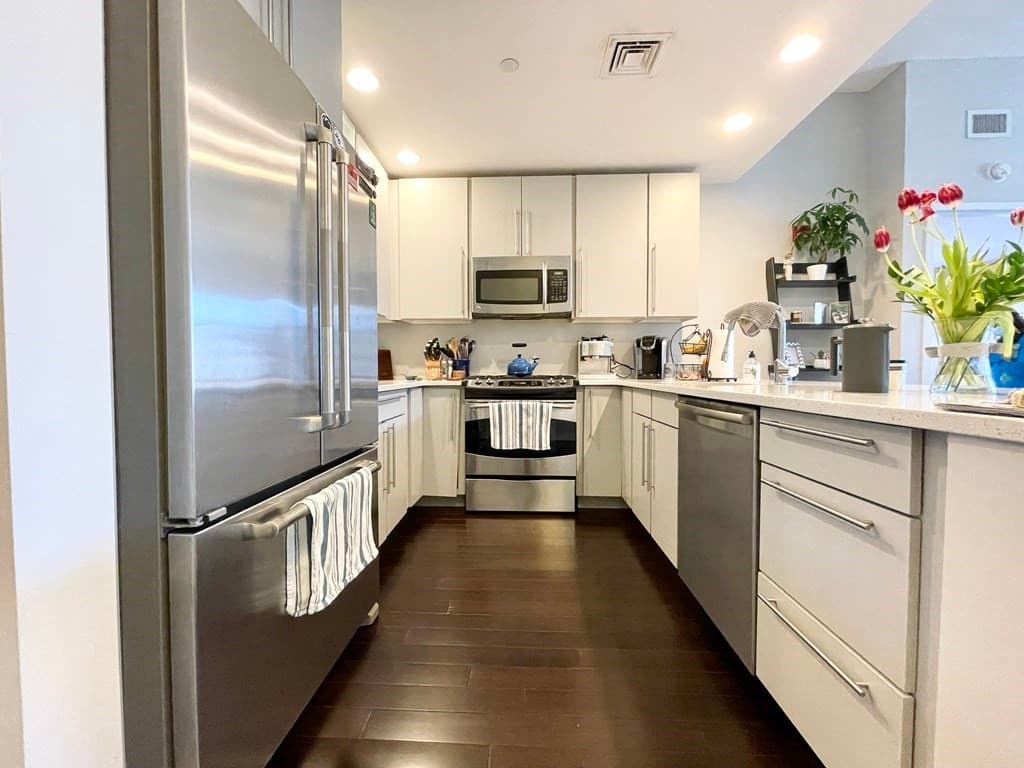 150 Dorchester Ave #409 photo 4