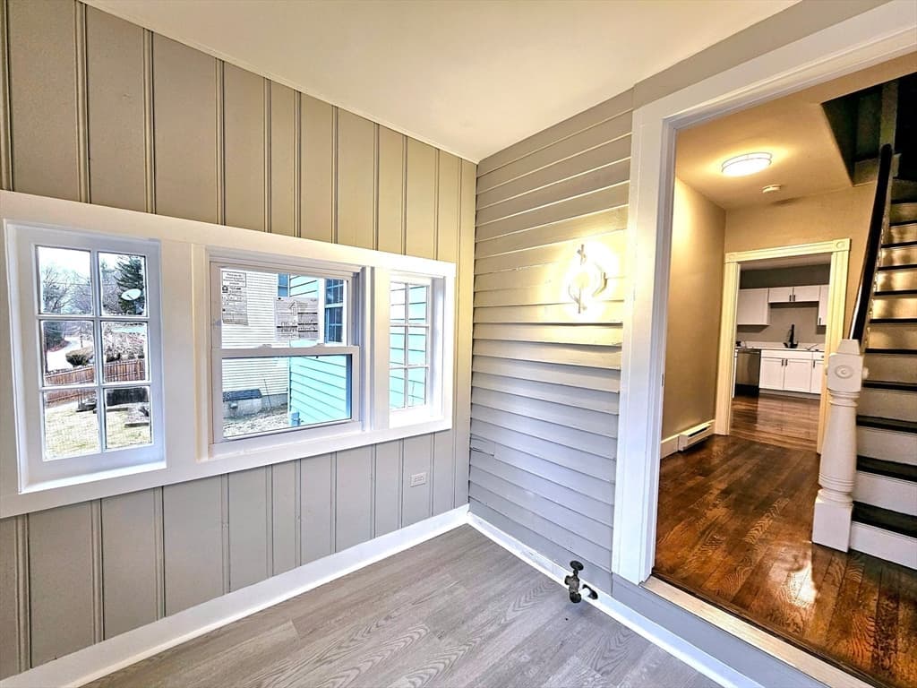 46 Harrison Ave photo 4