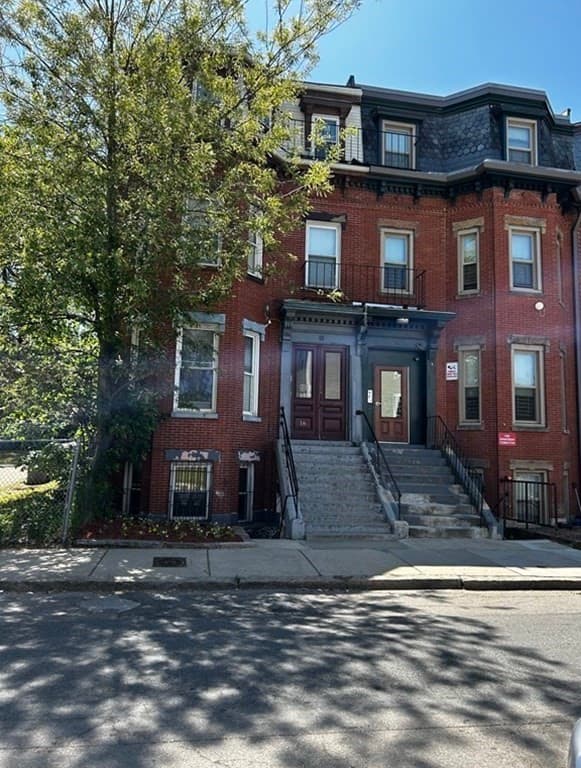 16 W Cottage St