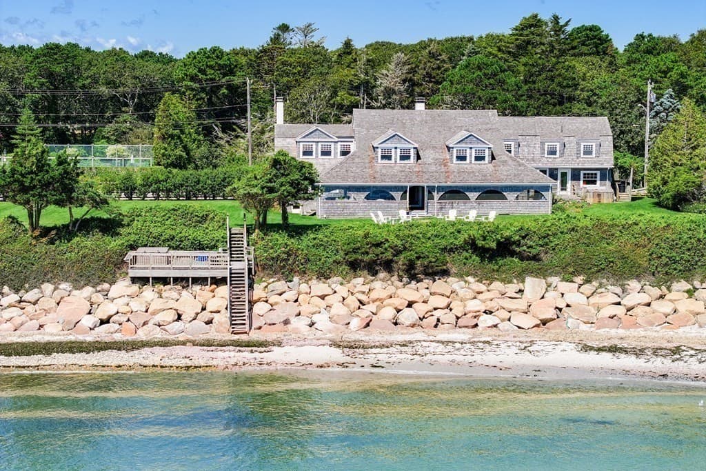 265 Sea View Avenue photo 3