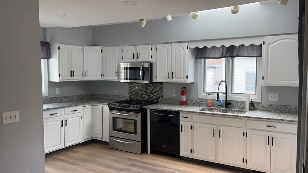 22 Mckinley Avenue photo 3