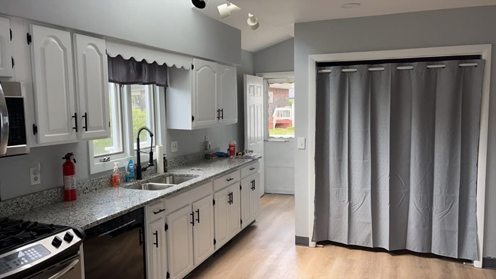 22 Mckinley Avenue photo 4