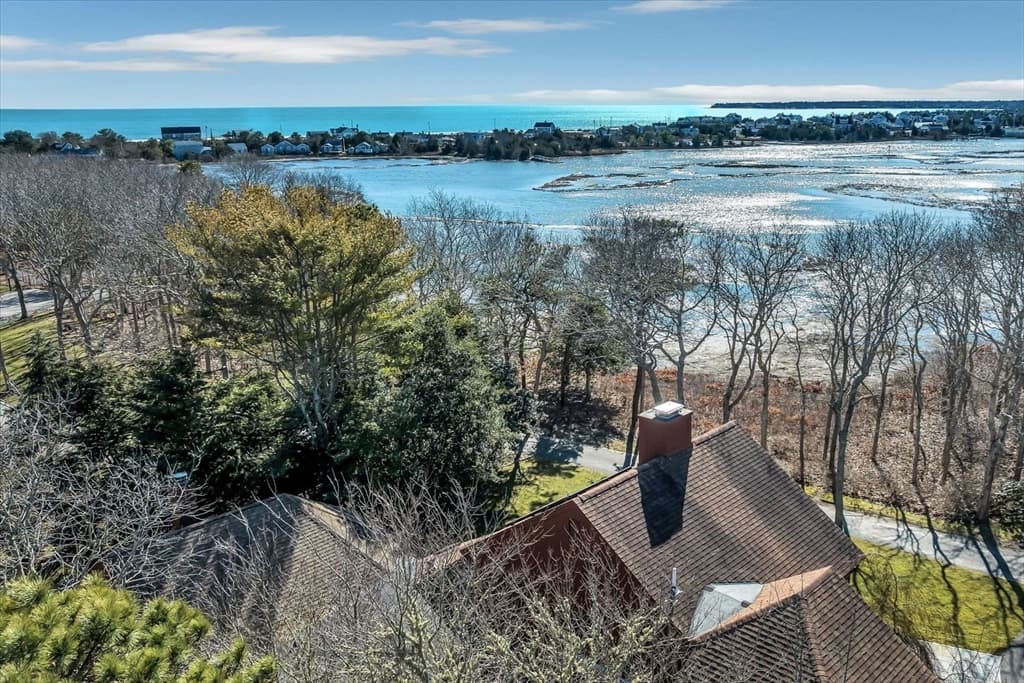 496 Elliott Rd