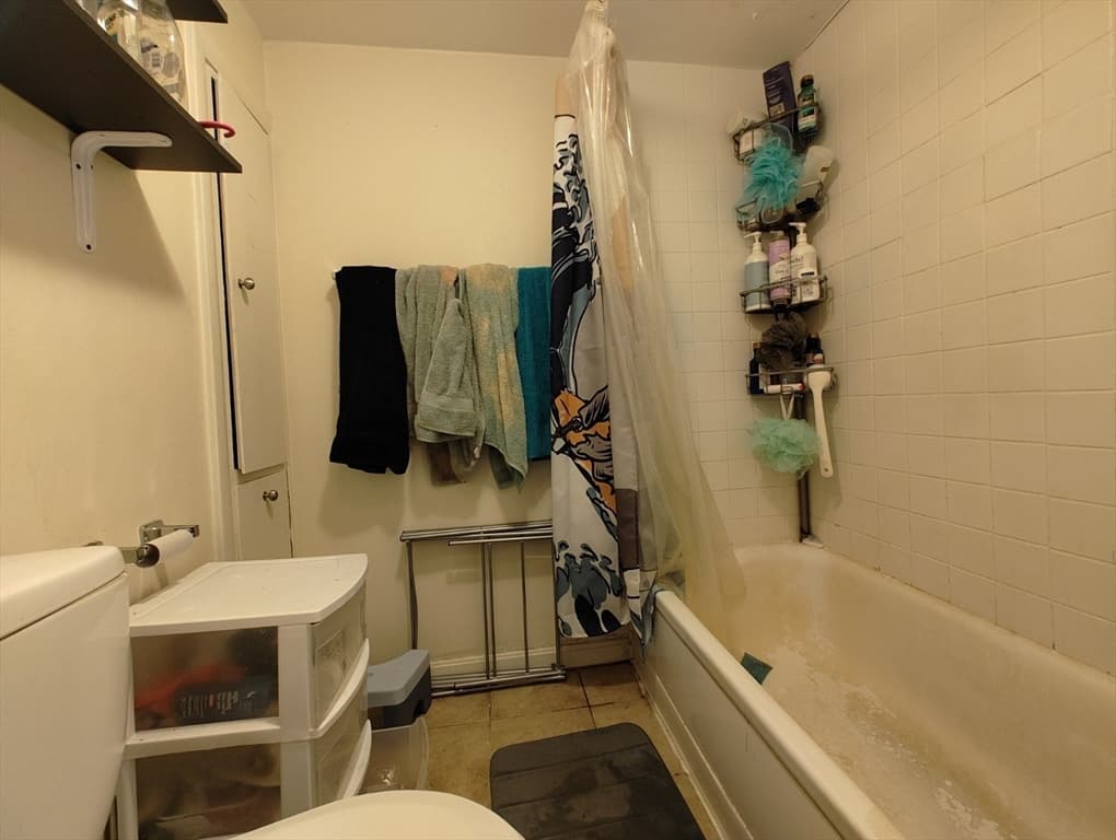 9 Medford #1 photo 5