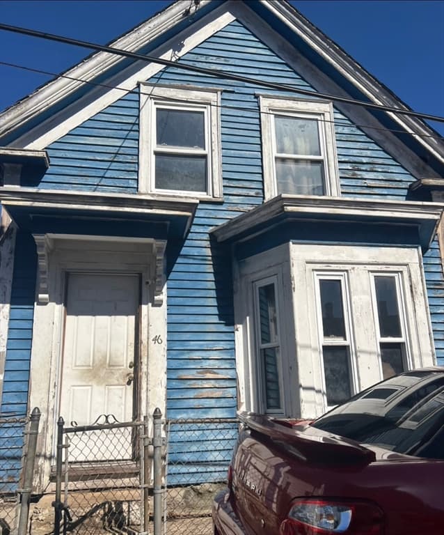 46 Lyons St photo 2