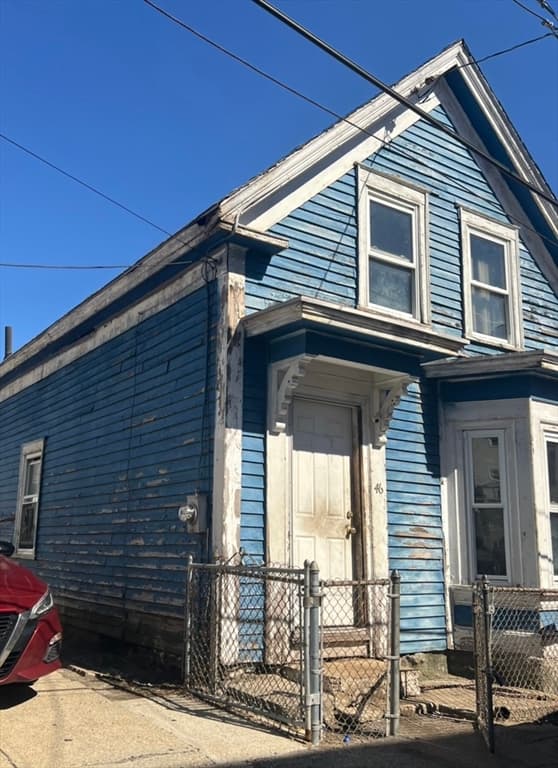 46 Lyons St photo 3