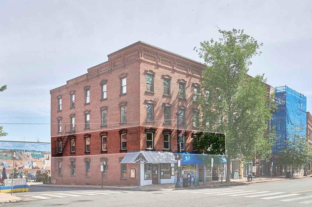 243 Main #4&5 photo 2