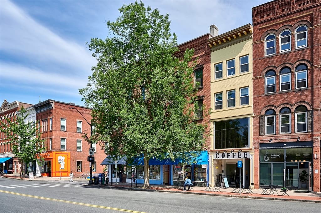 243 Main #4&5 photo 3