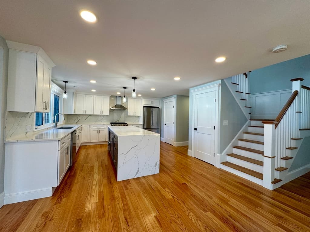 180 Boden Lane photo 4