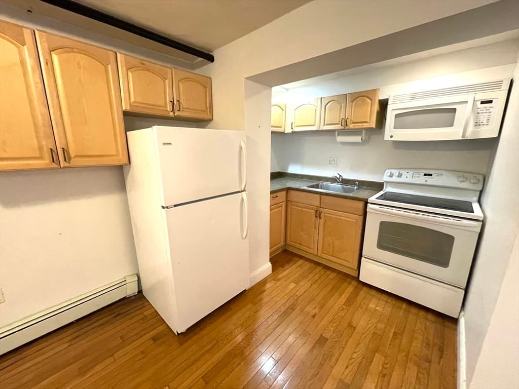 1776 Commonwealth Ave #B1 photo 4