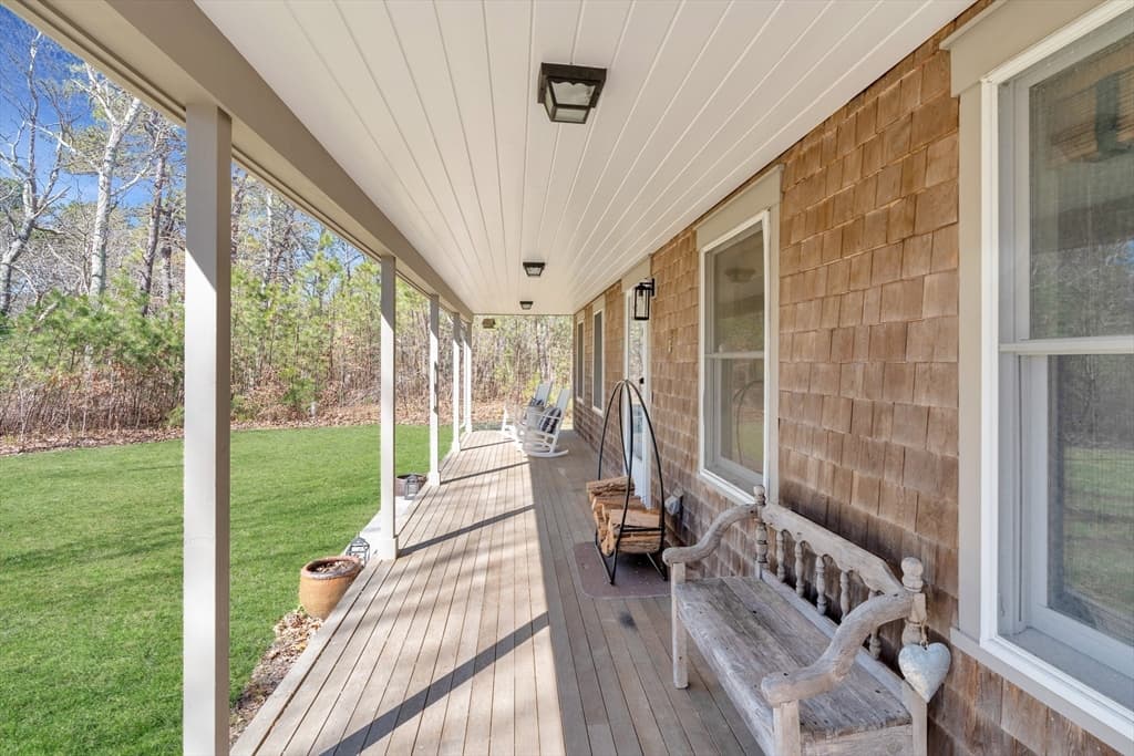 93 Hvoslef Way photo 4