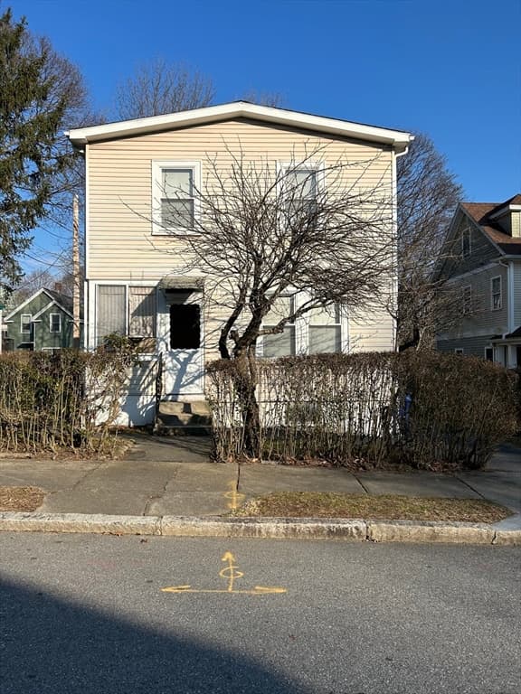28 Williams Street